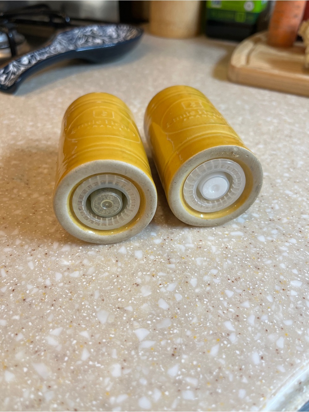 Yellow Ceramic Salt & Pepper Shaker Set - Picture 4 of 4